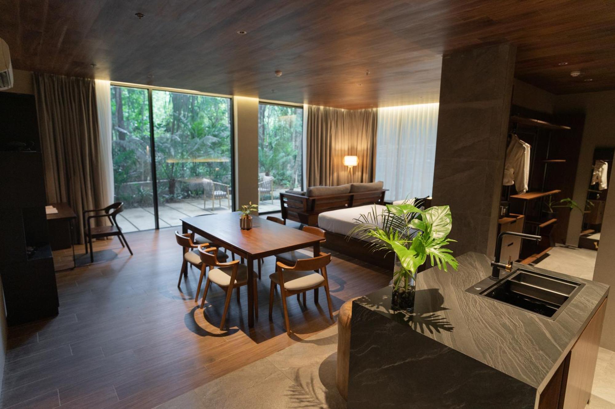 Piece Lio From Japan Managed By H Hospitality Group Hotel Ел Нидо Екстериор снимка