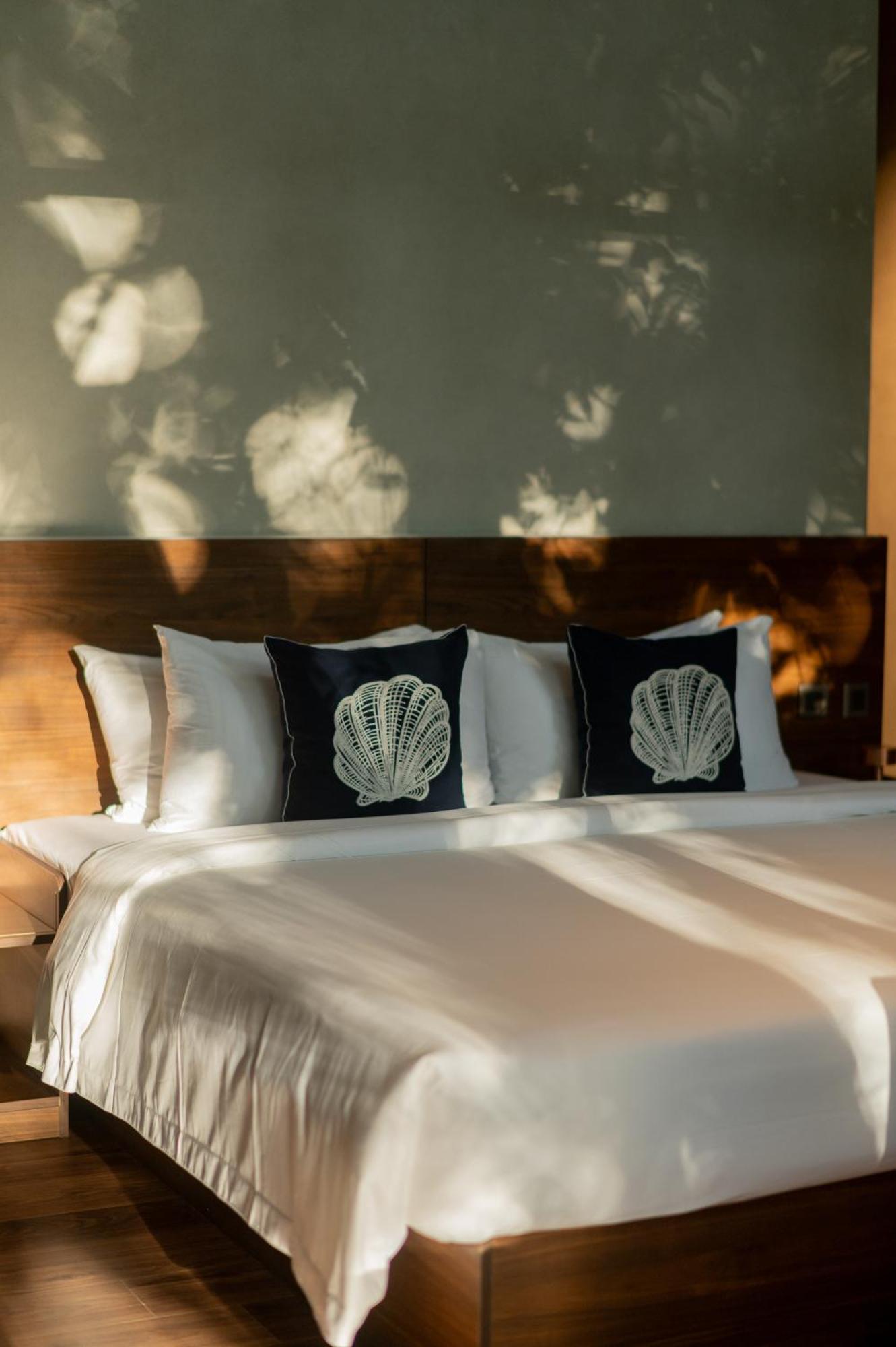 Piece Lio From Japan Managed By H Hospitality Group Hotel Ел Нидо Екстериор снимка